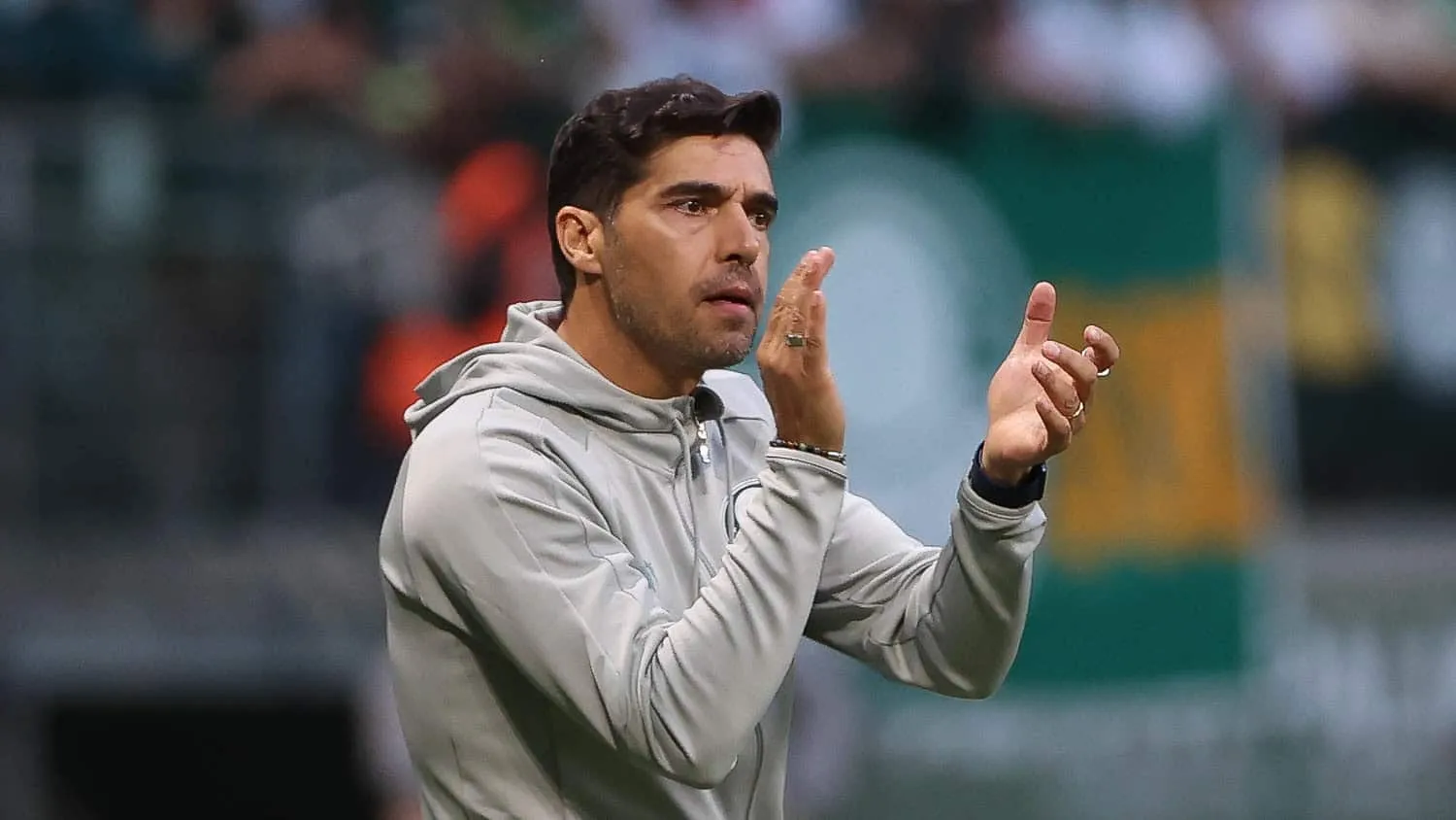 Palmeiras: Abel muda discurso sobre refor&ccedil;os e revela abalo com propostas