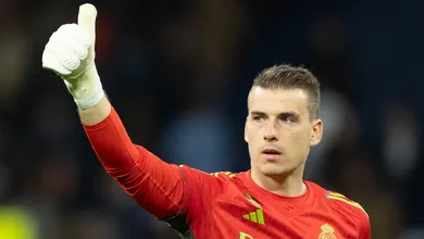 A incr&iacute;vel previs&atilde;o de Shevchenko sobre o sucesso de Lunin no Real Madrid