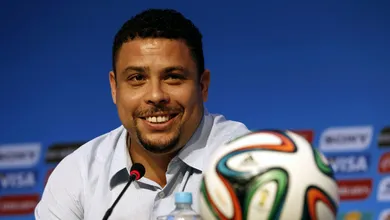 Ronaldo e o &oacute;leo de peroba nas cr&iacute;ticas &agrave; organiza&ccedil;&atilde;o da Copa
