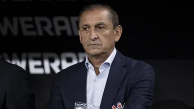 Corinthians planeja mais tr&ecirc;s contrata&ccedil;&otilde;es ap&oacute;s fechar com dupla estrangeira