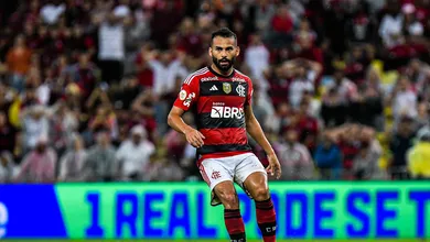 Sondagens n&atilde;o mexem com Thiago Maia, que s&oacute; sai do Flamengo por &oacute;tima oferta