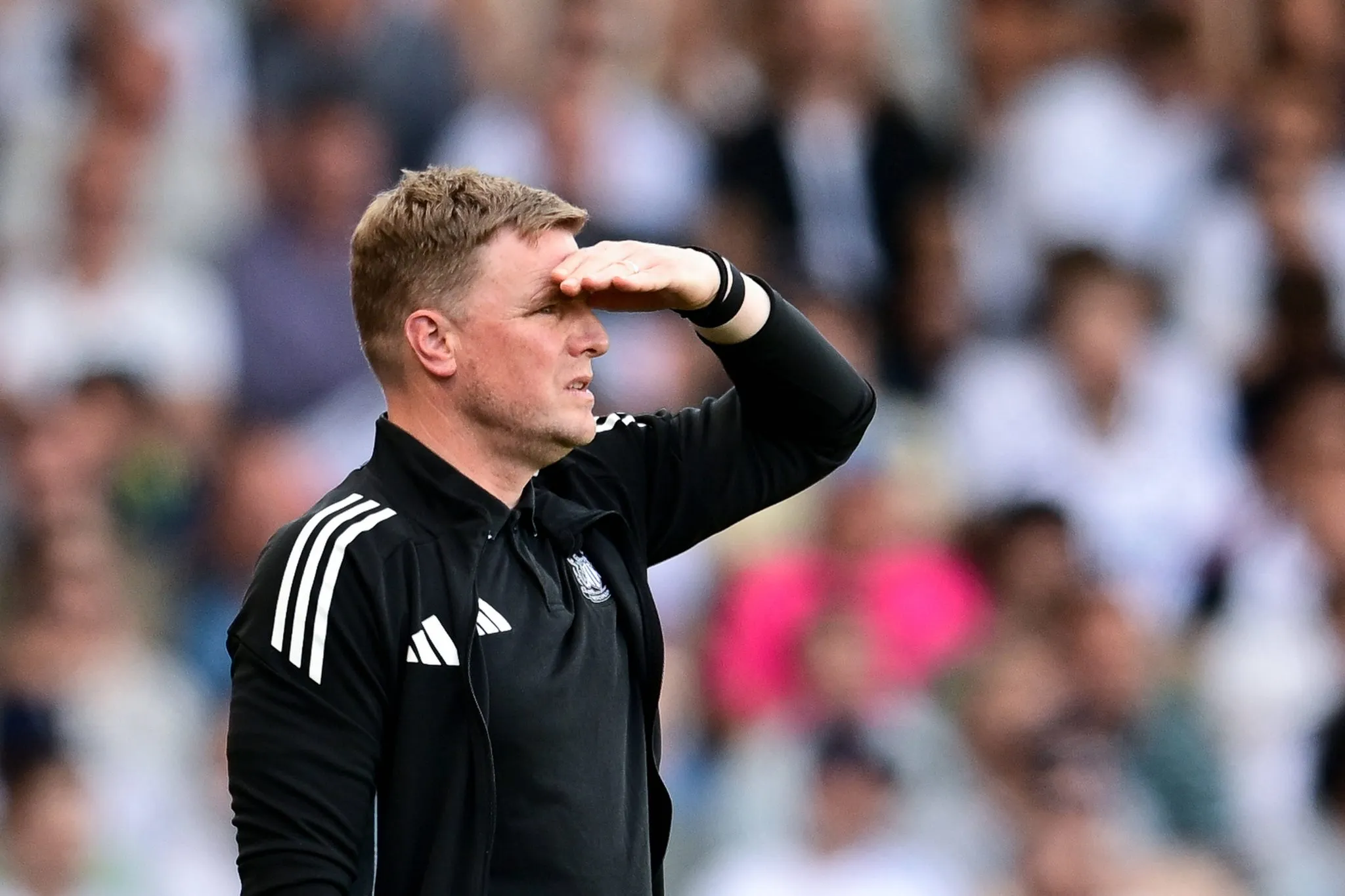 Eddie Howe &eacute; t&eacute;cnico do Newcastle desde 2021