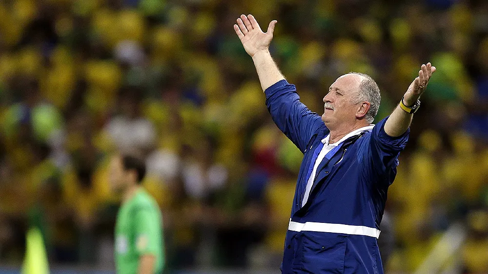 Vai ver Felip&atilde;o &eacute; bruxo e o neg&oacute;cio &eacute; ficar quieto e esperar