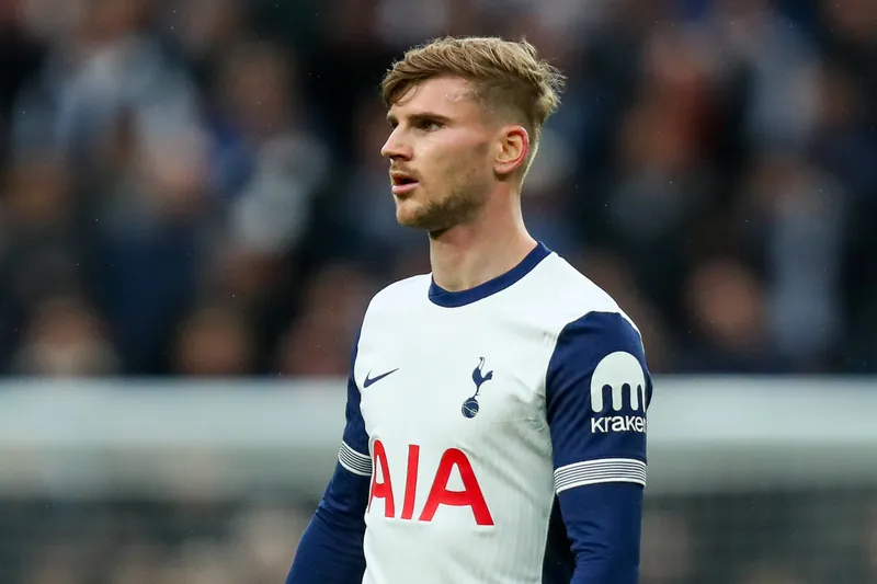 Timo Werner n&atilde;o vive bom momento no Tottenham