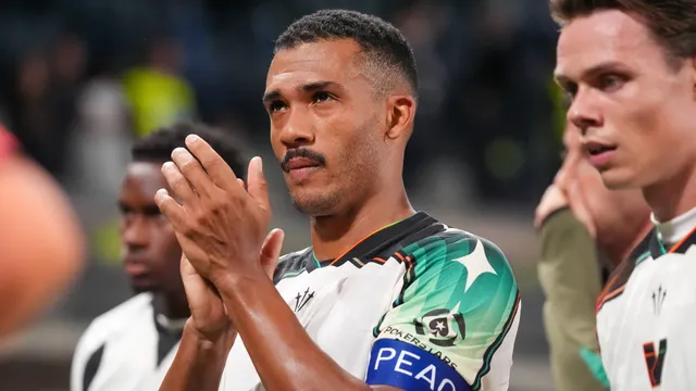 &lsquo;Voc&ecirc; tem raz&atilde;o&rsquo;: Juan Jesus cutuca Napoli nas redes sociais