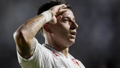 Obriga&ccedil;&atilde;o de compra por Barreal pode virar dilema para o Santos em reta final de Brasileiro