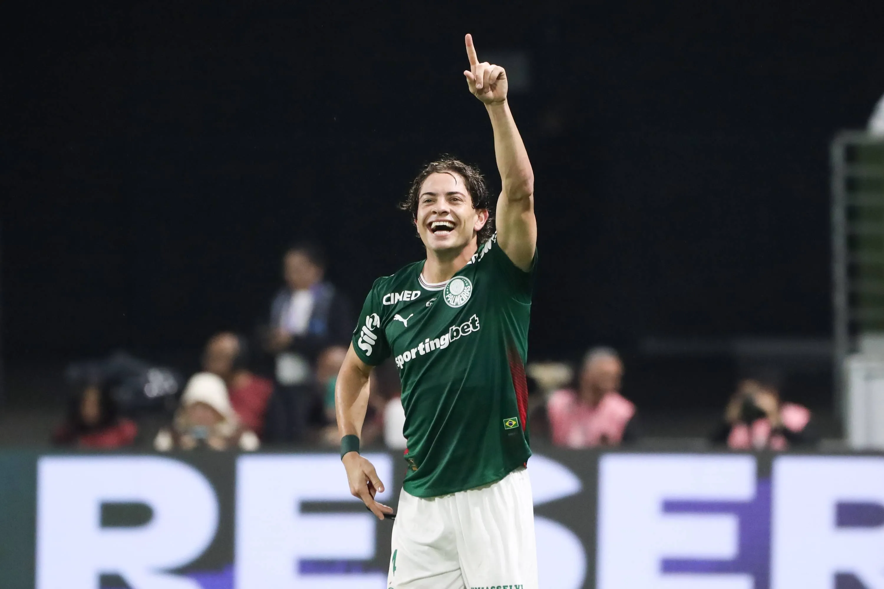 Giay celebra gol pelo Palmeiras