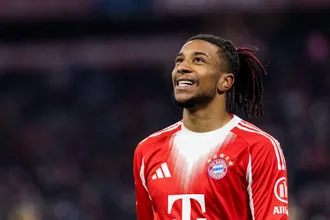 Bayern vai &agrave;s nuvens com atua&ccedil;&atilde;o de gala de franc&ecirc;s, gola&ccedil;o de Kane e goleada absurda