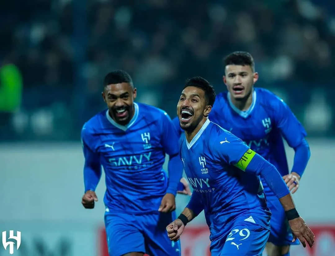 Al-Dawsari perde dois p&ecirc;naltis, mas marca gol antol&oacute;gico em vit&oacute;ria do Al-Hilal sobre o Navbahor na Champions
