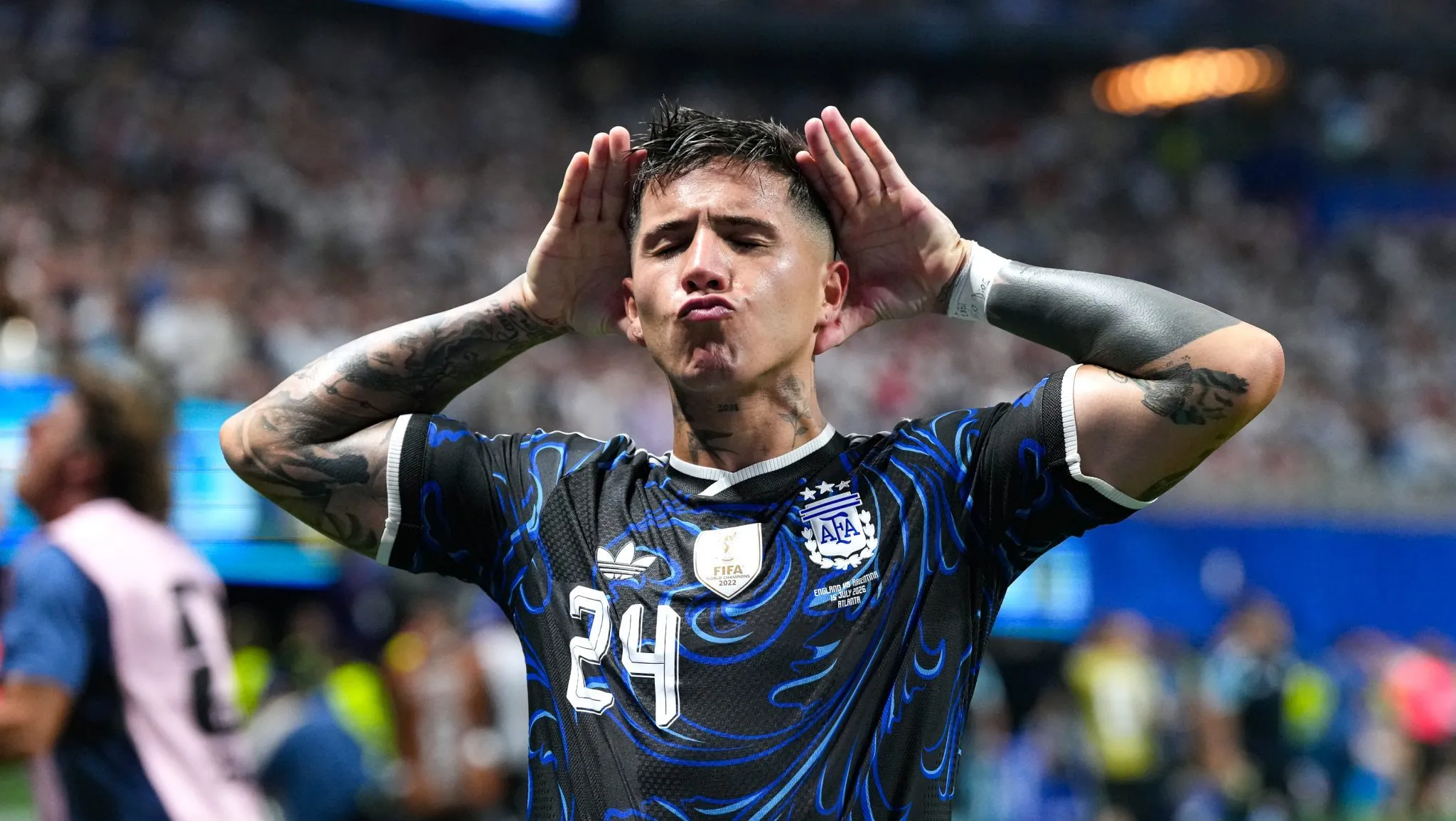 Messi se recusa a ser eliminado, e Argentina pune estrat&eacute;gia precoce da Inglaterra