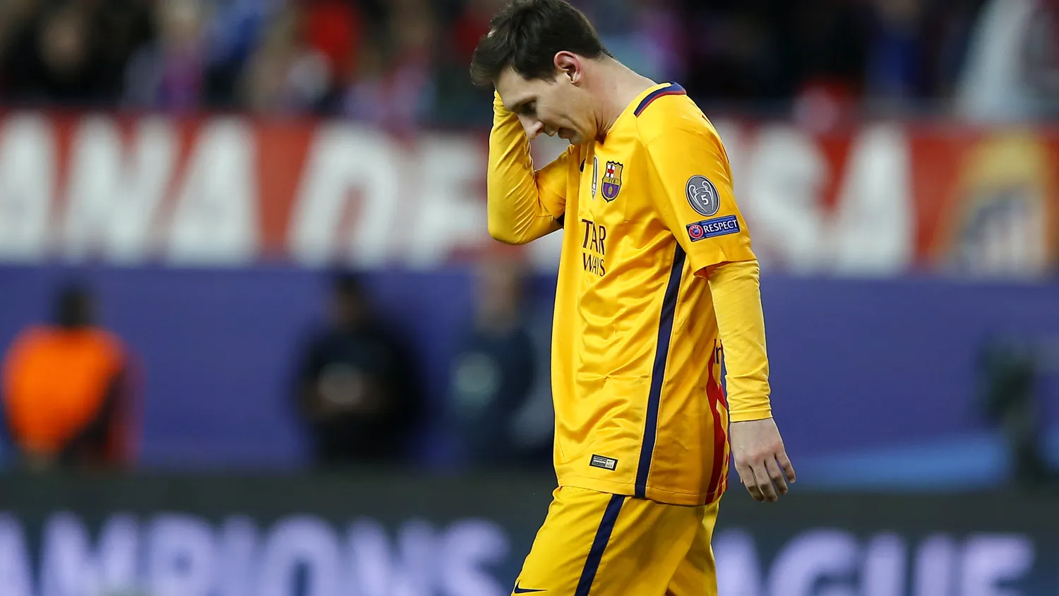 Entre os sintomas da doen&ccedil;a que aflige o Barcelona, o mais s&eacute;rio &eacute; a queda brusca de Messi