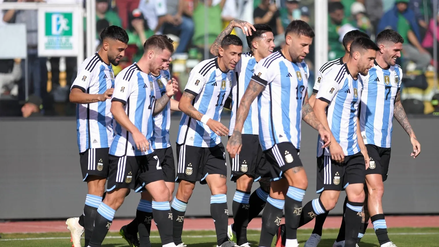 Argentina n&atilde;o precisou de Messi para superar as armadilhas de La Paz