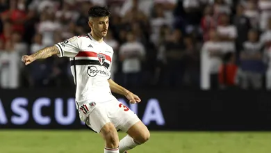 O que h&aacute; de verdade sobre a investida do Liverpool por Beraldo; S&atilde;o Paulo espera propostas