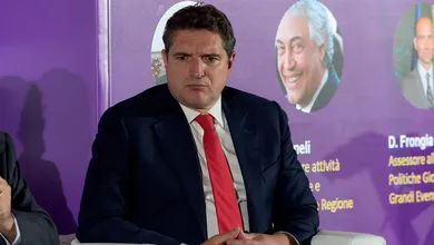 A brilhante ideia do CEO da Serie A contra o racismo: desligar os microfones das arquibancadas