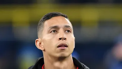 O cl&aacute;ssico meia brasileiro que virou lateral na Holanda &mdash; e hoje sonha com a Sele&ccedil;&atilde;o