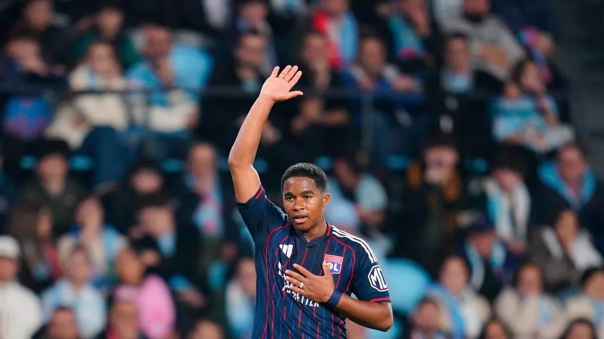 Endrick em a&ccedil;&atilde;o pelo Lyon