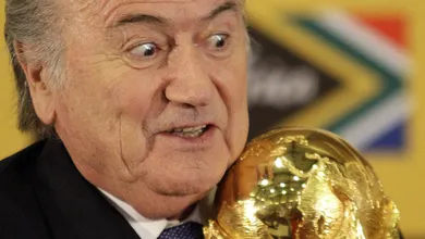 Hora de se divertir com fotos dos melhores momentos de Joseph Blatter na Fifa