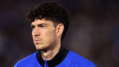 Ex-Milan avalia refor&ccedil;o dos sonhos do Barcelona: &lsquo;N&atilde;o &eacute; metade do que Maldini foi&rsquo;