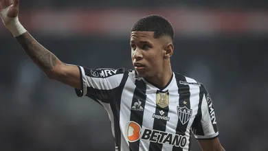 &lsquo;&Eacute; um sonho&rsquo;: Savinho projeta retorno ao Atl&eacute;tico-MG, onde teve poucas chances