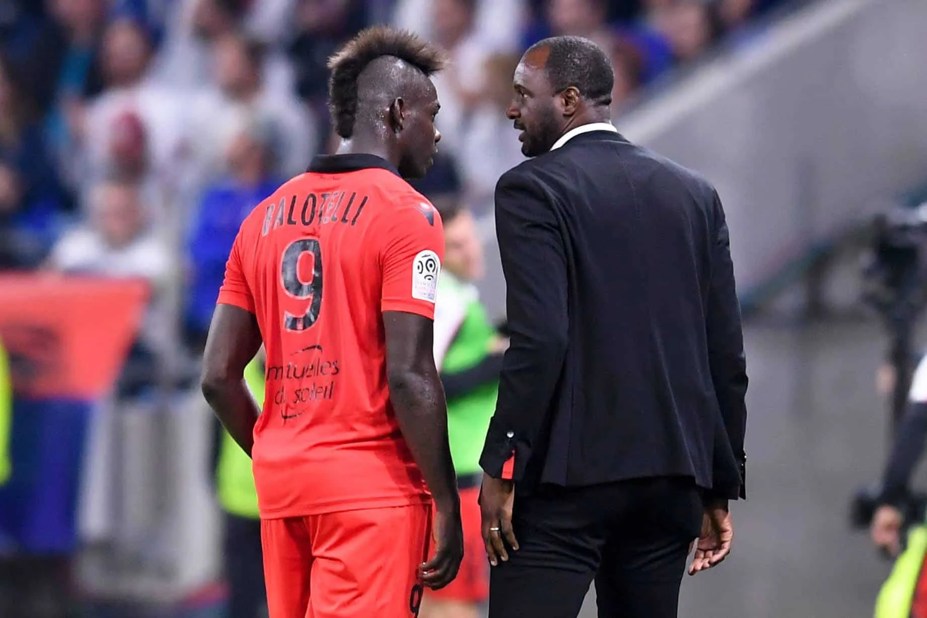 Desafetos, Balotelli e Patrick Vieira v&atilde;o se reencontrar em clube italiano; entenda a &lsquo;treta&rsquo;