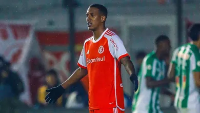 Robert Renan negocia com destino improv&aacute;vel e cl&aacute;usula pode garantir milh&otilde;es ao Internacional