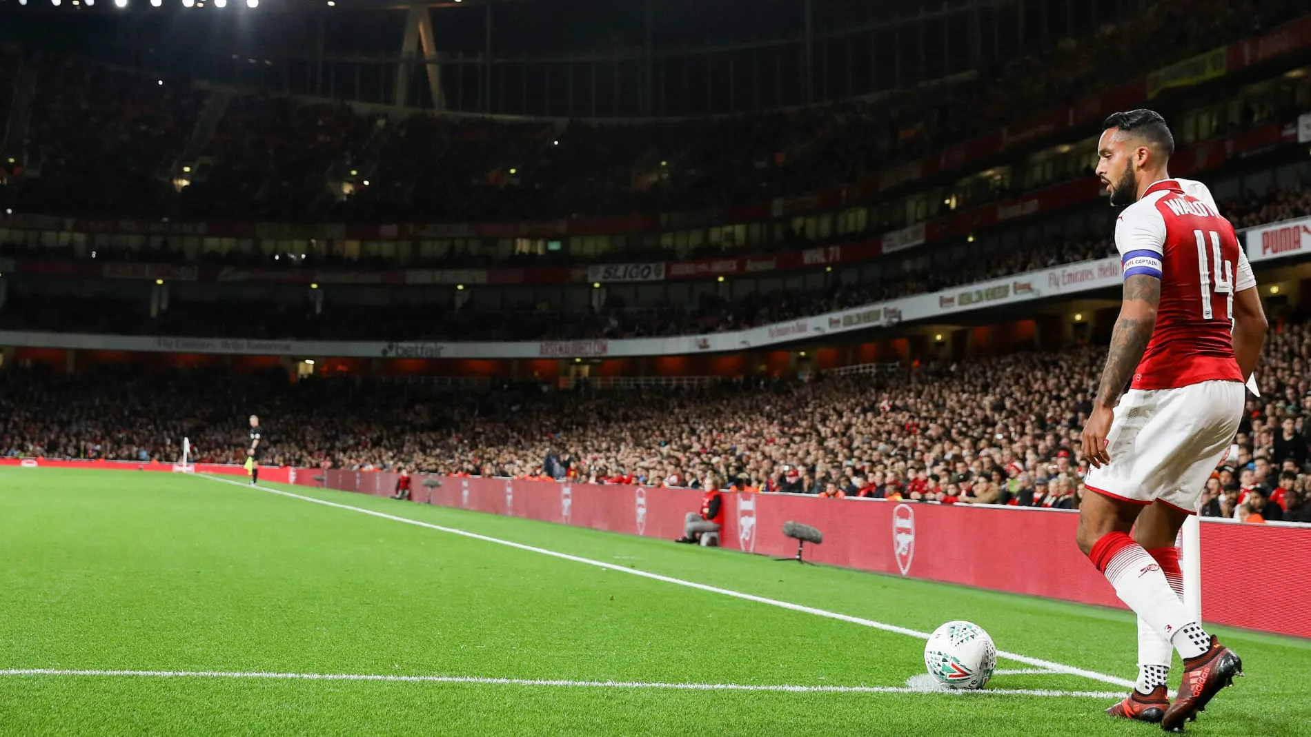 Entre expectativas e frustra&ccedil;&otilde;es de um prod&iacute;gio, Walcott ainda teve carreira importante