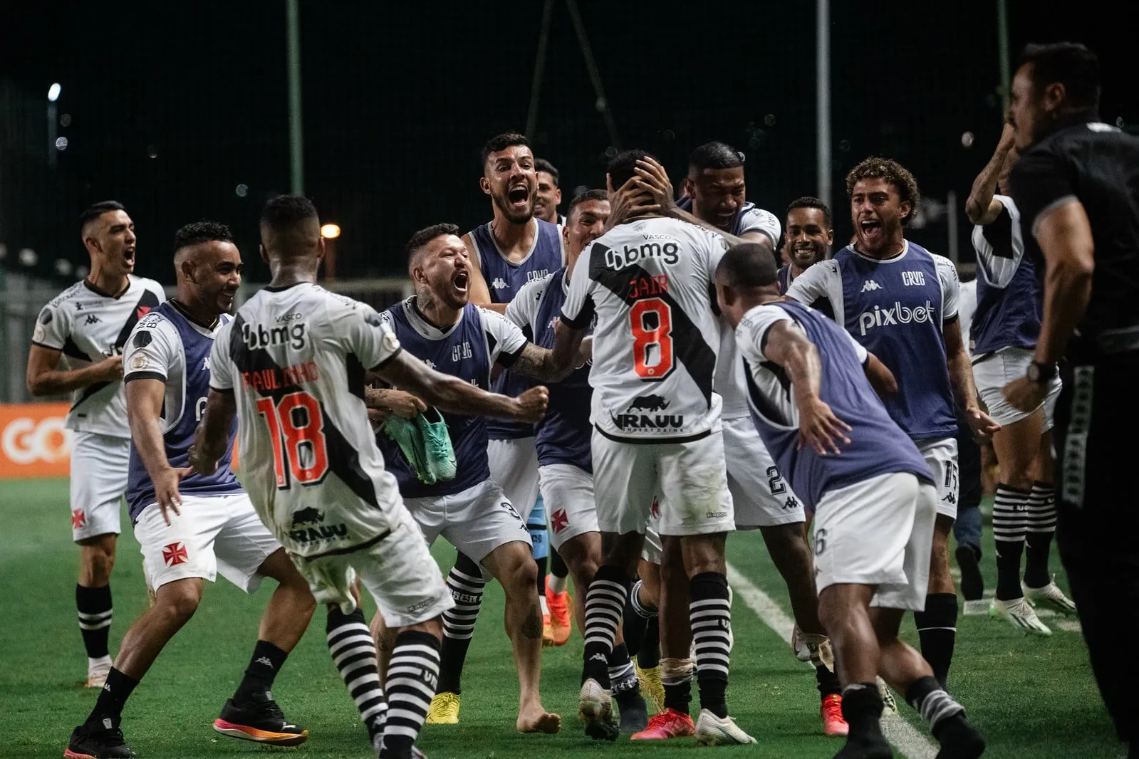 Vasco: vit&oacute;ria com atua&ccedil;&atilde;o ruim serve de alerta, mas mostra que time vai competir at&eacute; o fim