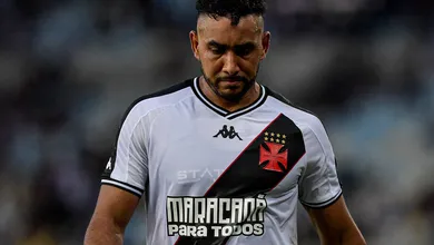 Vasco vai ficar quase um m&ecirc;s sem jogar &mdash; e tem muito o que corrigir at&eacute; o Brasileiro