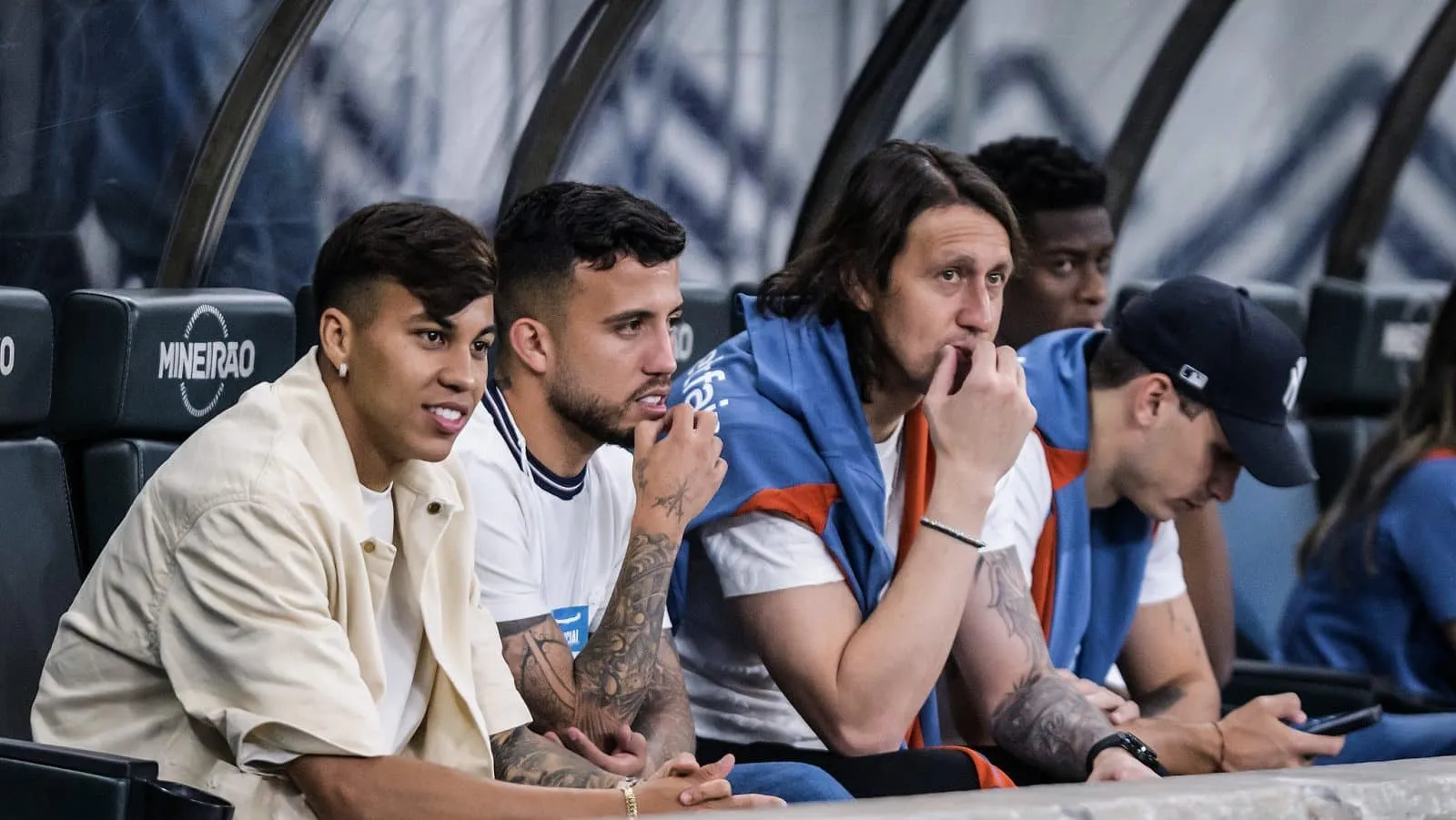 Quem s&atilde;o os mais cotados para deixar time do Cruzeiro ap&oacute;s chegada dos refor&ccedil;os?