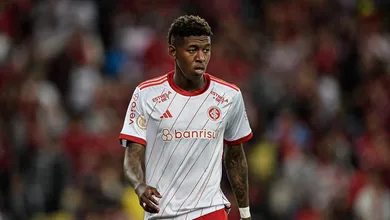 Aus&ecirc;ncia de Vit&atilde;o preocupa Inter na Libertadores