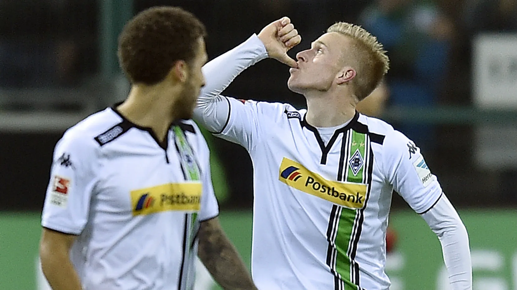 Melhor time nas &uacute;ltimas dez rodadas, Gladbach atropelou o Bayern com autoridade