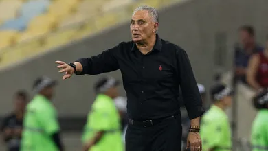 Segundo turno do Flamengo no Brasileiro &eacute; digno de rebaixamento e indica foco nas copas