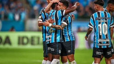 Solu&ccedil;&otilde;es encontradas por Renato contra o Flamengo indicam caminho para o Gr&ecirc;mio
