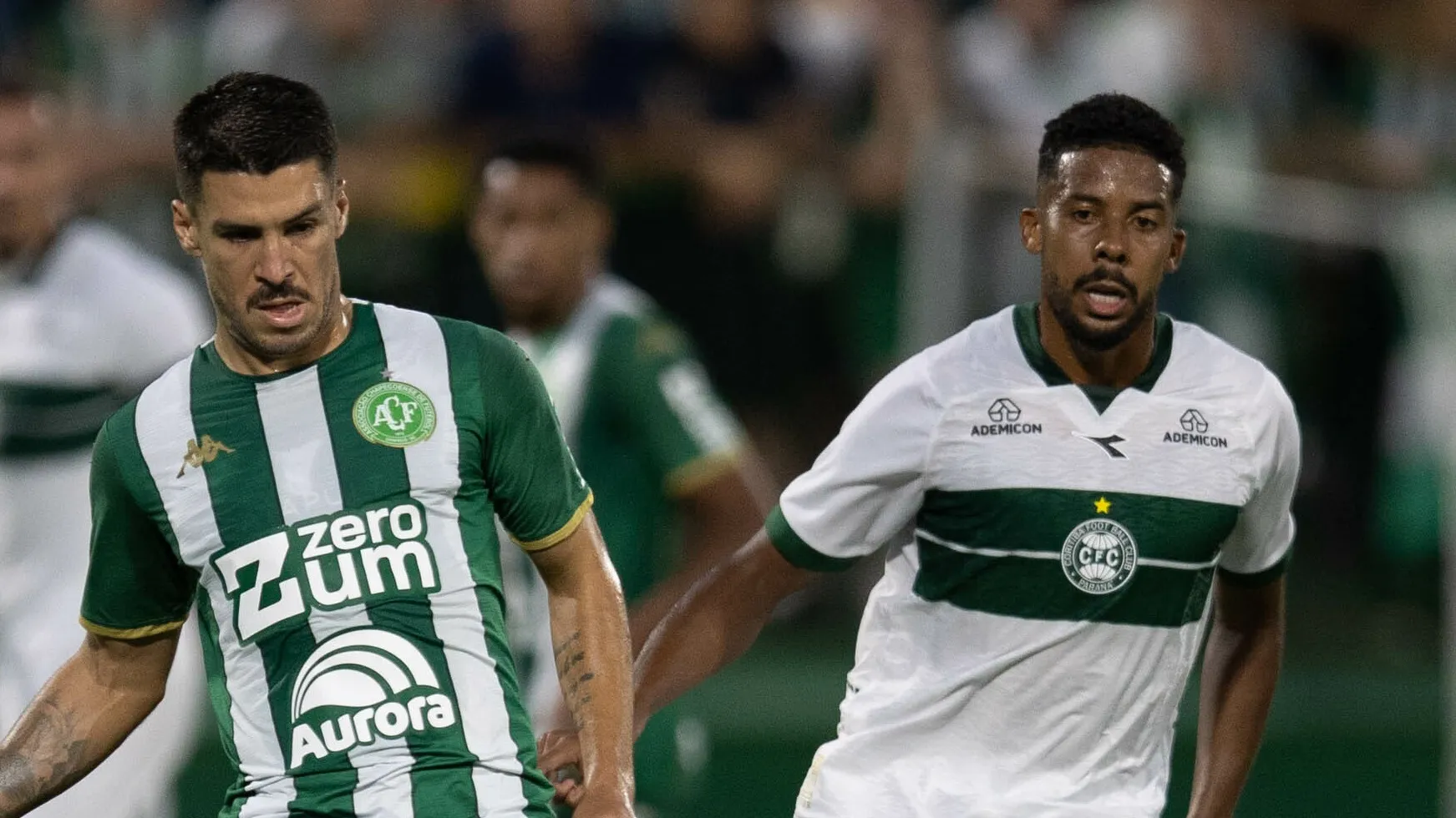 Como um Coritiba x Chapecoense vai estar na tela da Record neste s&aacute;bado