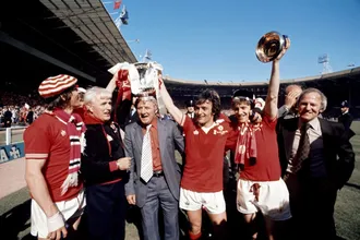 Quando o United frustrou a Tr&iacute;pice Coroa do Liverpool e venceu seu primeiro t&iacute;tulo p&oacute;s-Busby
