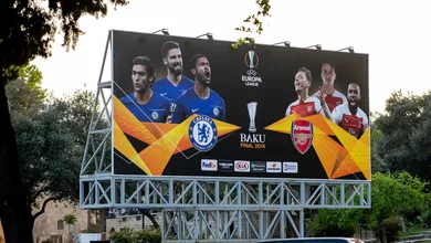 Resposta da Uefa ao Arsenal sobre ingressos para Baku &eacute; aula sobre problemas de uma final em jogo &uacute;nico