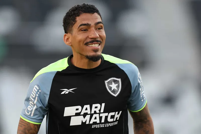 Allan teve poucos minutos em campo pelo Botafogo (Foto: Vitor Silva/Botafogo)