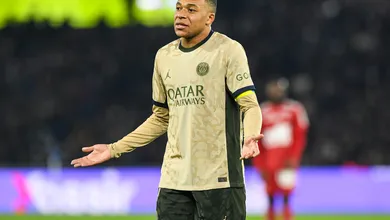 PSG ou Real Madrid: at&eacute; quando vai durar a novela Mbapp&eacute;?