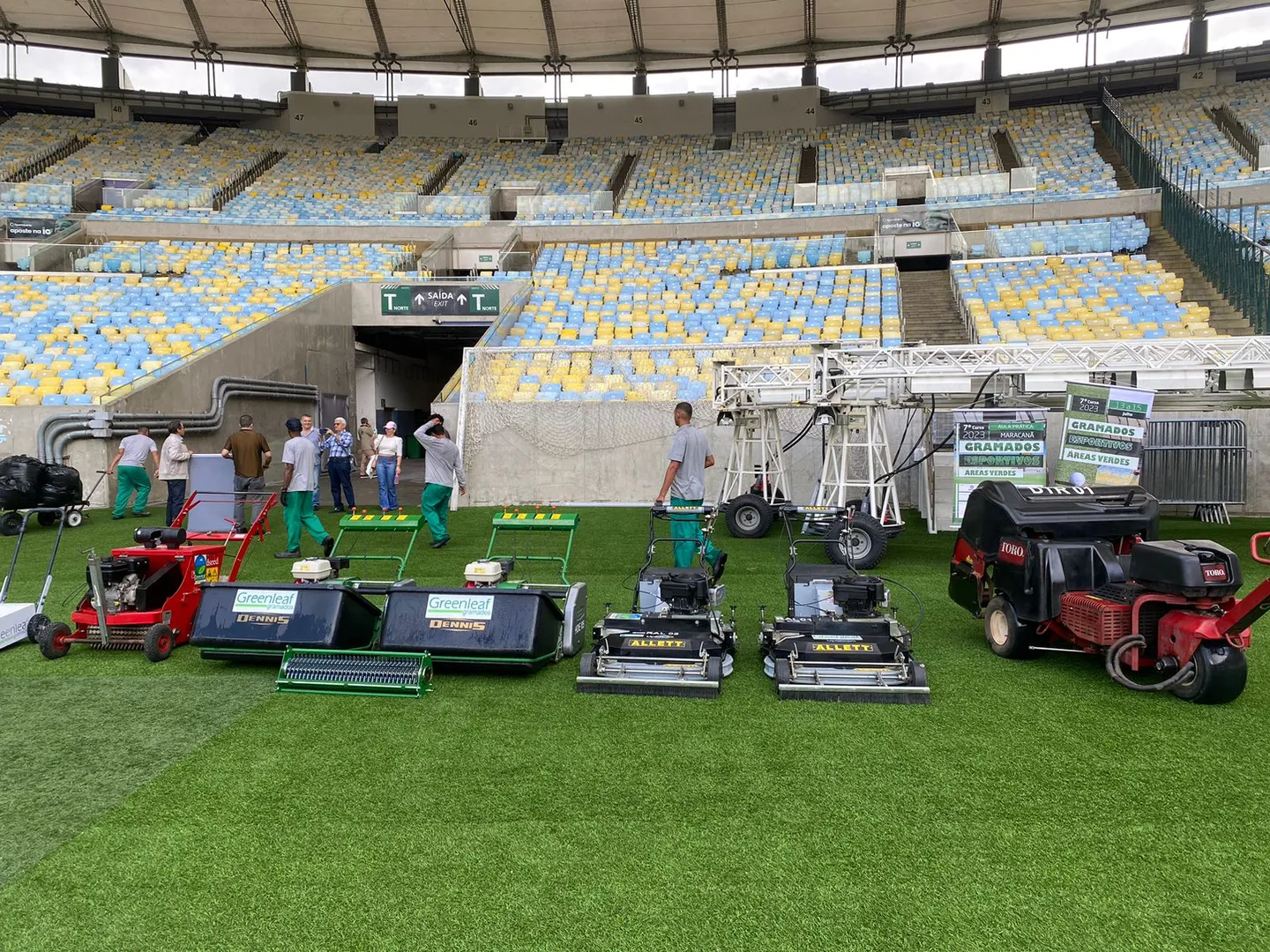 Empresa que cuida do gramado do Maracan&atilde; intensifica trabalho de recupera&ccedil;&atilde;o - Foto: Arquivo Pessoal