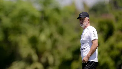 O que j&aacute; mudou no Corinthians desde a chegada de Mano Menezes