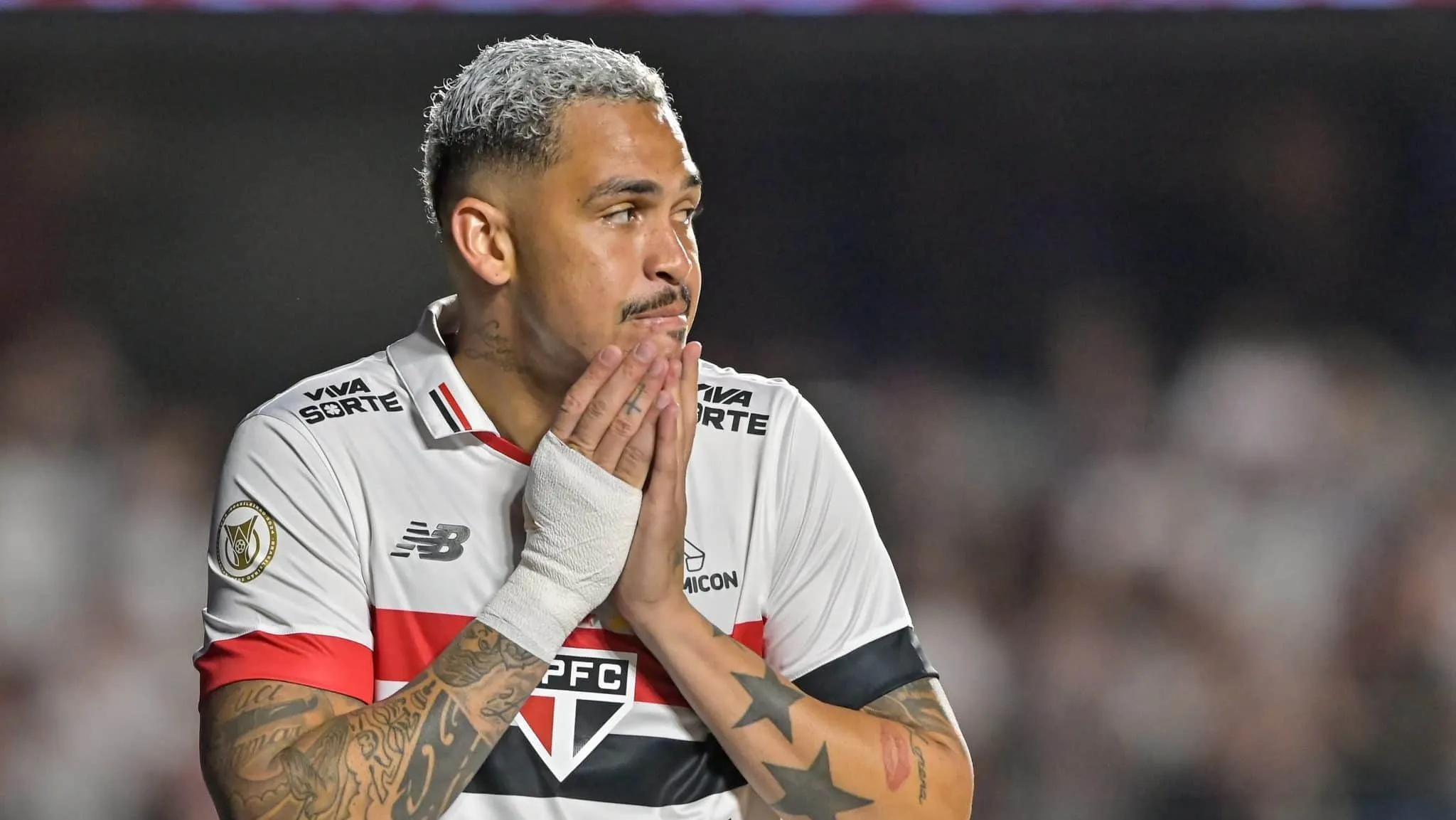 Luciano deixa d&uacute;vida na cabe&ccedil;a de Zubeld&iacute;a para decis&atilde;o do S&atilde;o Paulo na Libertadores