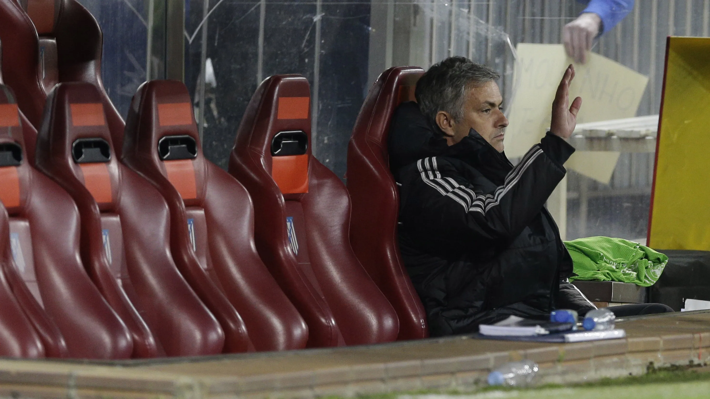 Jos&eacute; Mourinho, o t&eacute;cnico que n&atilde;o tem vergonha de se defender