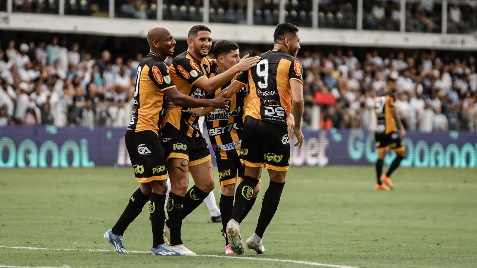 Santos sofre com a inspirada tarde de R&ocirc;mulo e perde para o Novorizontino na Vila Belmiro