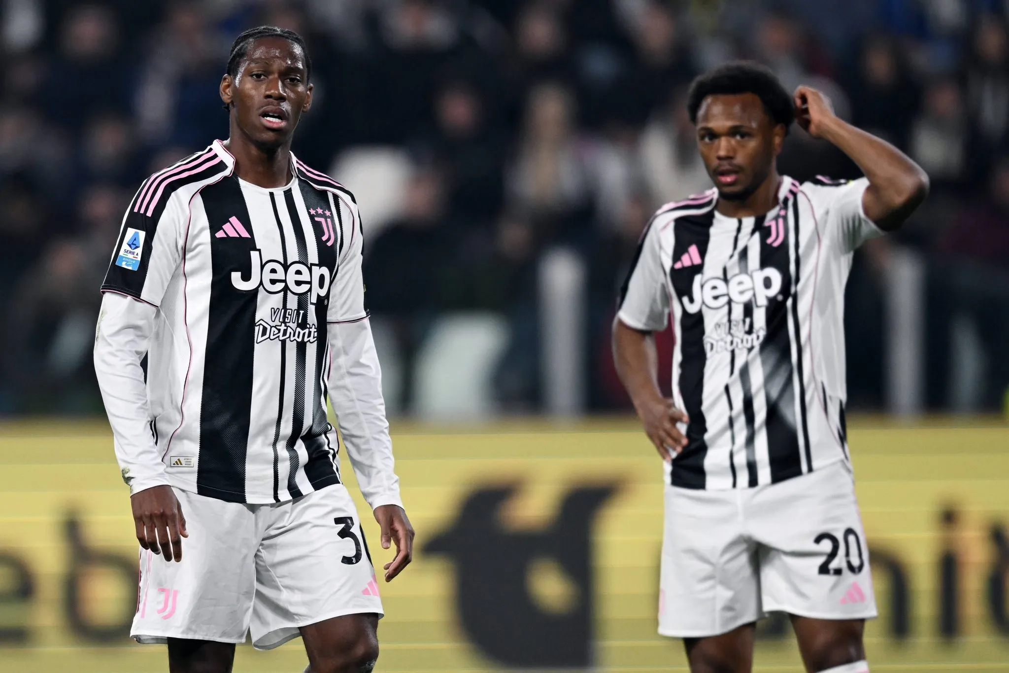 Jonathan David e Lois Openda n&atilde;o renderam o esperado na Juventus (Foto: Imago/Gribaudi/ImagePhoto)