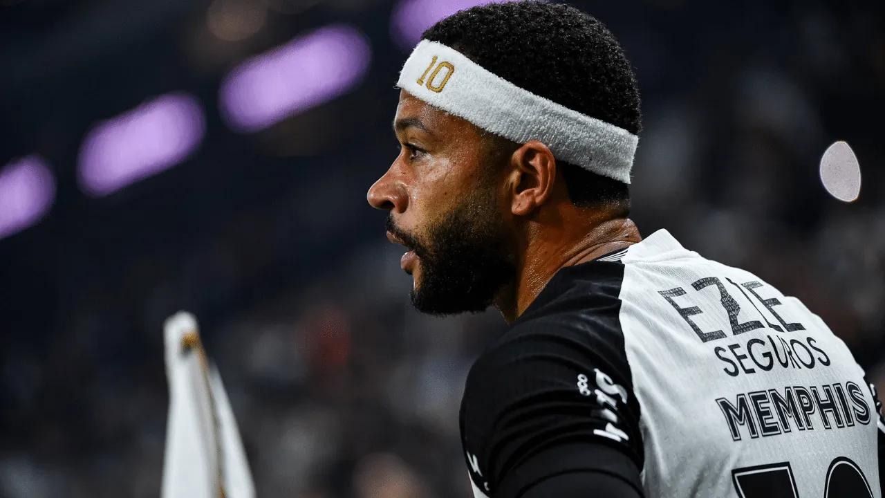 Corinthians tenta apagar inc&ecirc;ndio de fogo amigo e quer coopera&ccedil;&atilde;o de Memphis
