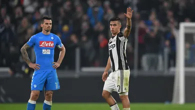 O Napoli sonhou, mas a Juve buscou a virada e sai em boa vantagem na Copa da It&aacute;lia