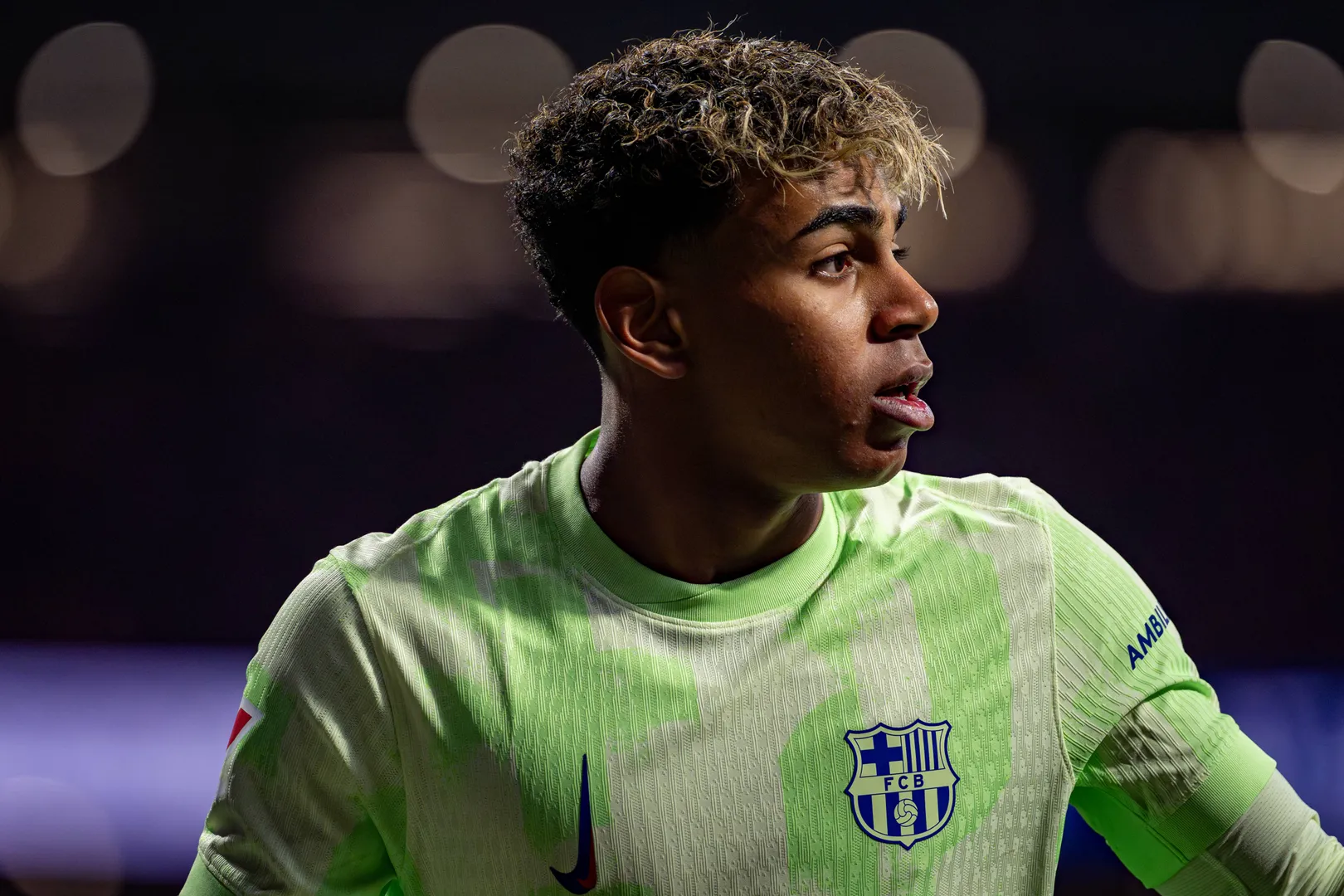Para Lamine Yamal, Barcelona &eacute; o favorito a vencer a Champions League ap&oacute;s a elimina&ccedil;&atilde;o do Liverpool