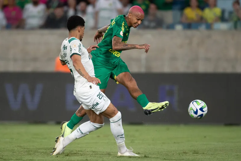 Deyverson busca primeiro gol contra o Palmeiras