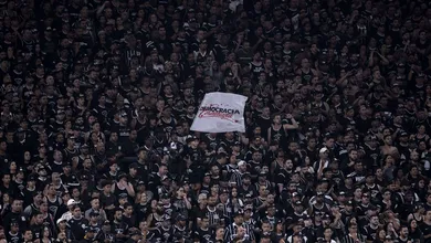 Torcida do Corinthians manda recado para o Flamengo ap&oacute;s vit&oacute;ria em jogo da vida