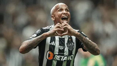 Deyverson revela inspira&ccedil;&atilde;o em Rom&aacute;rio e se declara &agrave; Libertadores e ao Atl&eacute;tico-MG